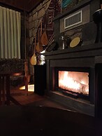 Lake Cildir Lodge