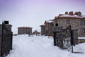 Lake Cildir Lodge