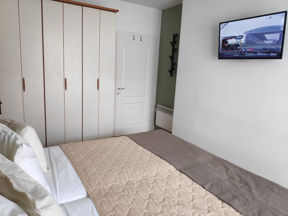 Apartments FANTASY with Free Parking