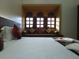 Aapni Haveli