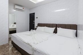 Lee Luxury Home USM Penang