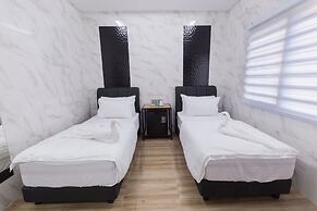 Lee Luxury Home USM Penang