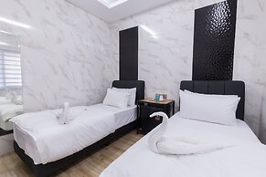 Lee Luxury Home USM Penang