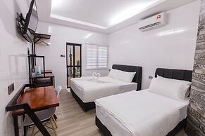 Lee Luxury Home USM Penang
