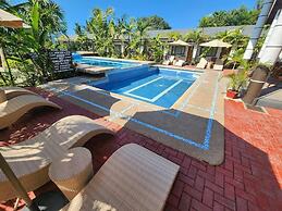 Marand Beach Resort