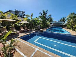 Marand Beach Resort