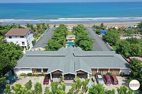Marand Beach Resort