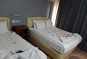 Hotel Cesmeli