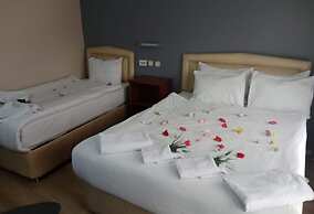Hotel Cesmeli