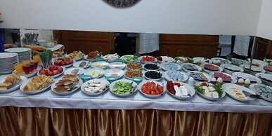 Hotel Cesmeli