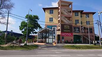 Mass Hotel Mentakab