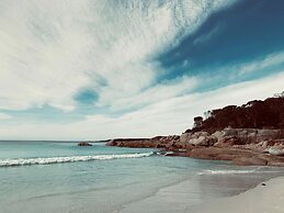 Seaview Apartment