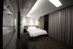 Zam 101 Hotel