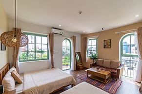 Nang House Homestay
