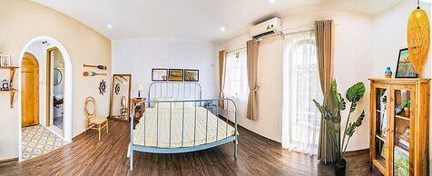 Nang House Homestay