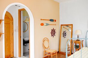 Nang House Homestay