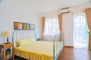 Nang House Homestay