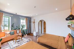 Nang House Homestay