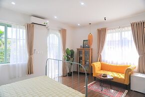 Nang House Homestay
