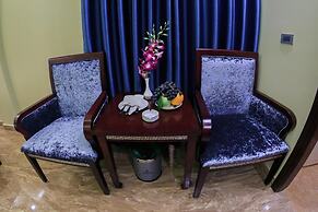 Gallant Hotel 168