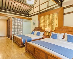 Floral Hotel Rainview Pavilion