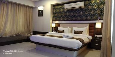 Hotel Seven Sky
