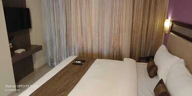 Hotel Seven Sky