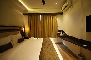 Hotel Seven Sky