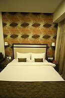 Hotel Seven Sky
