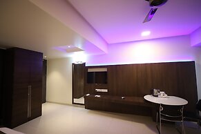 Hotel Seven Sky