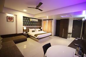 Hotel Seven Sky