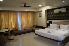 Hotel Seven Sky