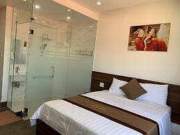 Win Win Hotel