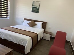 Win Win Hotel