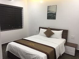 Win Win Hotel