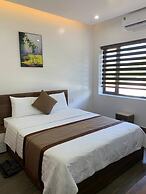 Win Win Hotel