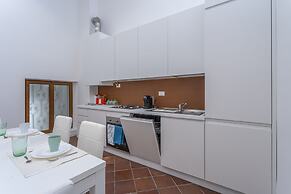 Ricasoli Garden Modern Apartment