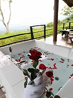 Dream Cliff Mountain Resort