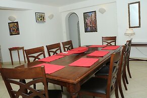 Wild Flower Apartment