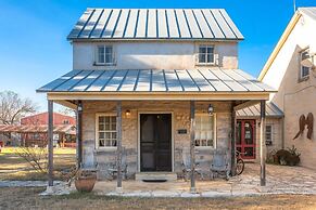 Full Moon Inn B&B