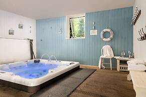Webbington Farm Holiday Cottages