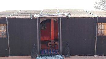 Fayou Desert Camp