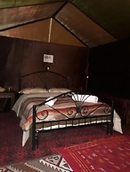 Fayou Desert Camp