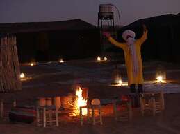 Fayou Desert Camp