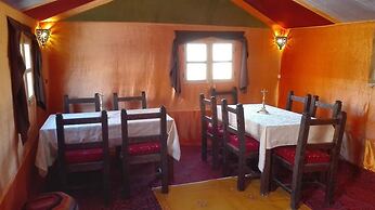 Fayou Desert Camp