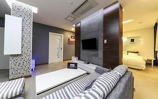 Urban Stay