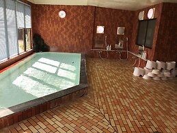 Shoji Lake Hotel
