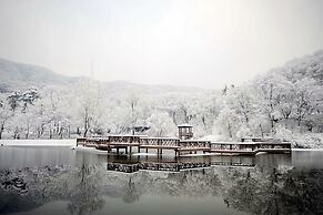 Haeyeorim Village