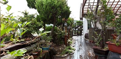 Taean White Sand Pension