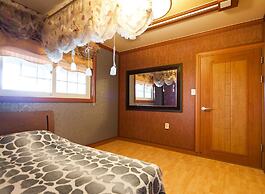 Taean White Sand Pension
